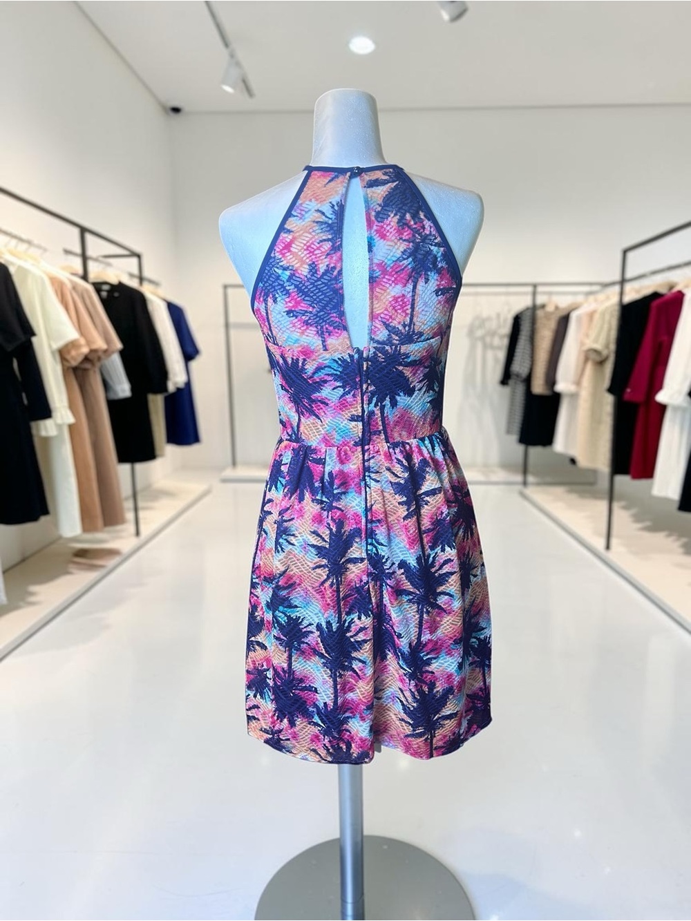 City Triangle XS Halter Fit & Flare Dress Floral Lined Back Zip Summer - Picture 5 of 12